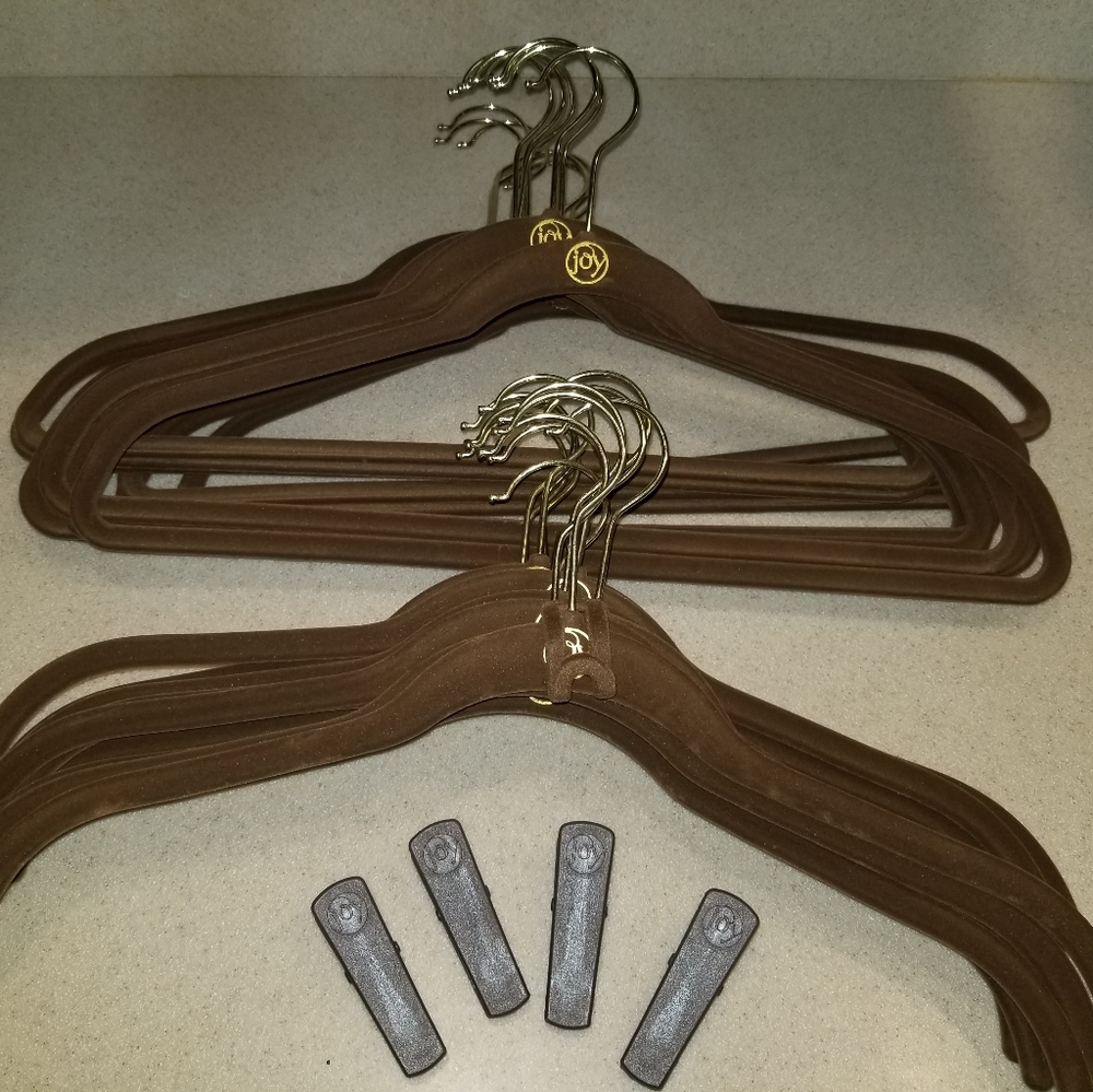 Velvet hanger set